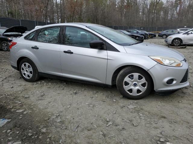Photo 4 from auction – 2014 FORD FOCUS S with VIN 1FADP3E29EL172435