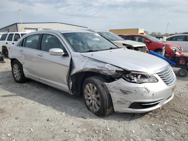 Photo 4 from auction – 2012 CHRYSLER 200 TOURIN with VIN 1C3CCBBB9CN132104
