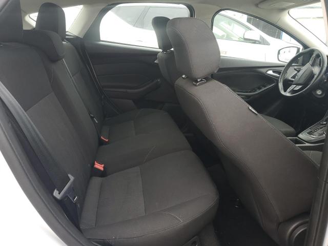 Photo 10 from auction – 2016 FORD FOCUS SE with VIN 1FADP3K26GL314716