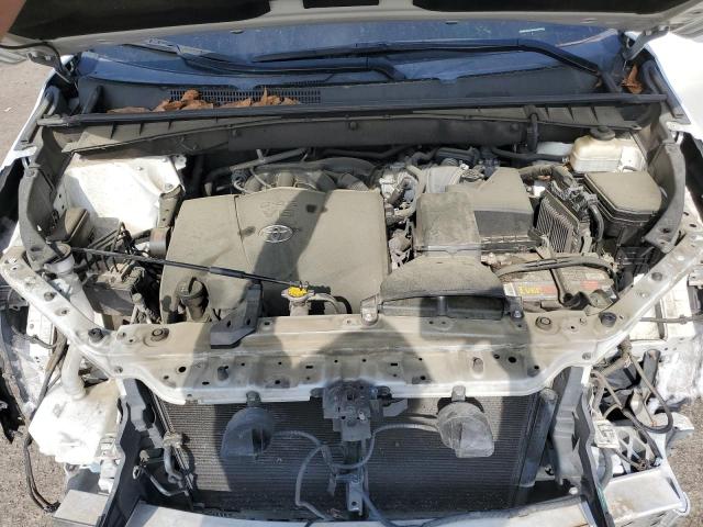 Photo 11 from auction – 2017 TOYOTA HIGHLANDER with VIN 5TDZZRFH5HS227014