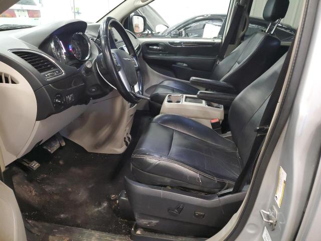 Photo 7 from auction – 2012 CHRYSLER TOWN & COU with VIN 2C4RC1CG1CR124253
