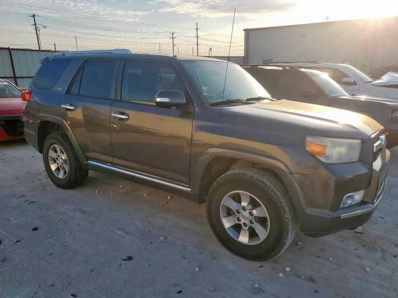 Photo 4 from auction – 2011 TOYOTA 4RUNNER SR with VIN JTEZU5JRXB5015127