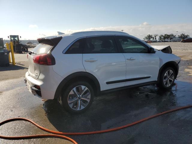 Photo 3 from auction – 2022 KIA NIRO S with VIN KNDCC3LG6N5132222
