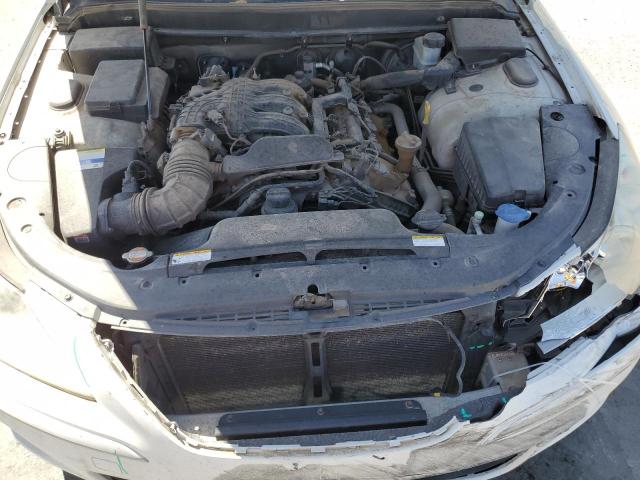 Photo 11 from auction – 2011 HYUNDAI GENESIS 3. with VIN KMHGC4DE8BU127802