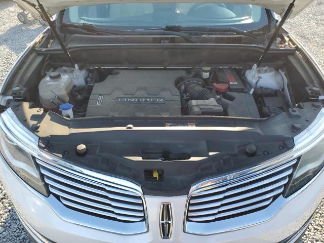 Photo 12 from auction – 2016 LINCOLN MKX SELECT with VIN 2LMTJ6KR0GBL74738