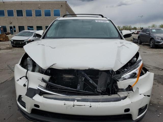 Photo 5 from auction – 2015 TOYOTA HIGHLANDER with VIN 5TDJKRFH8FS216880