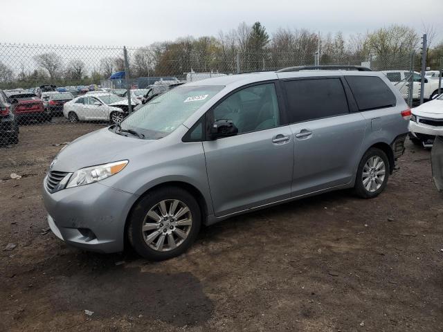 TOYOTA SIENNA LE 2011 with VIN 5TDJK3DC0BS006207 - Photo from auction