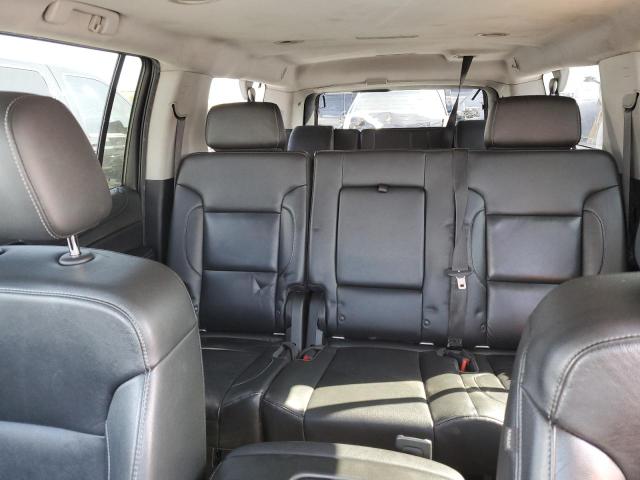 Photo 10 from auction – 2018 CHEVROLET SUBURBAN C with VIN 1GNSCHKC4JR126856