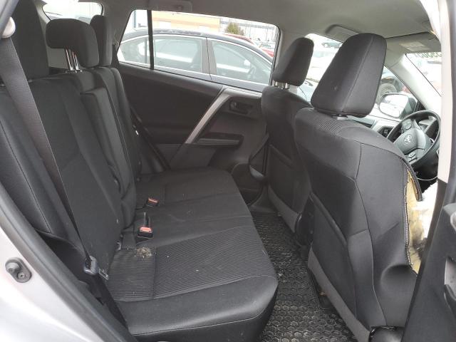 Photo 11 from auction – 2018 TOYOTA RAV4 LE with VIN 2T3ZFREV1JW483638