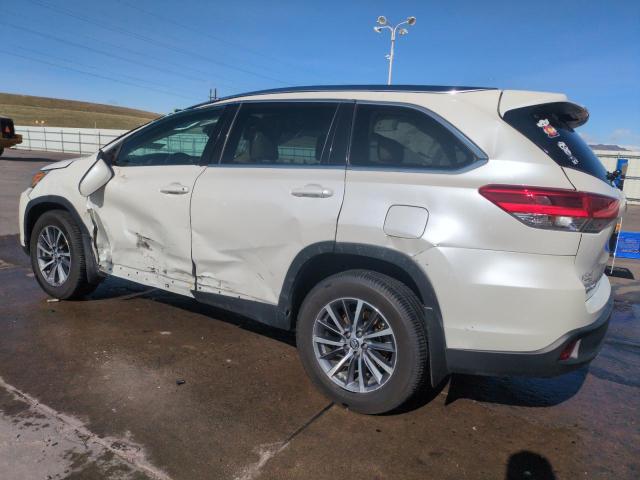 Photo 2 from auction – 2019 TOYOTA HIGHLANDER with VIN 5TDJZRFH1KS710018