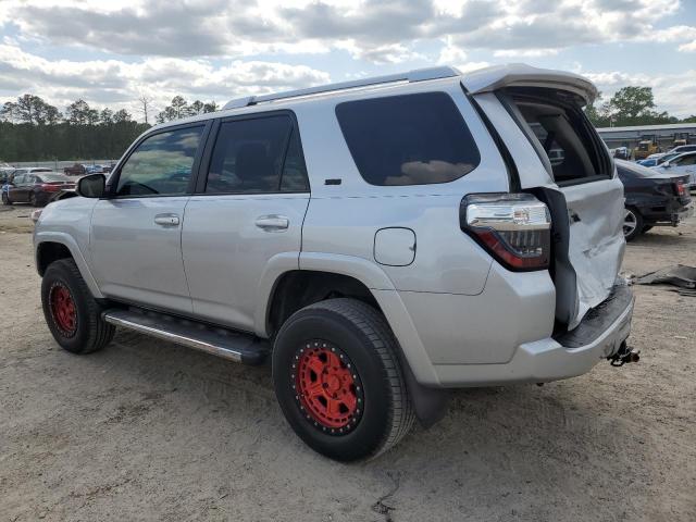 Photo 2 from auction – 2014 TOYOTA 4RUNNER SR5 with VIN JTEZU5JR2E5083121