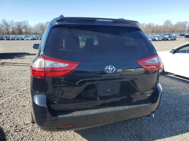 Photo 6 from auction – 2017 TOYOTA SIENNA XLE with VIN 5TDYZ3DC7HS883571