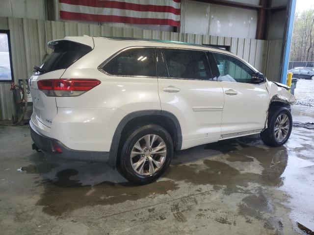 Photo 3 from auction – 2018 TOYOTA HIGHLANDER with VIN 5TDJZRFH1JS890941