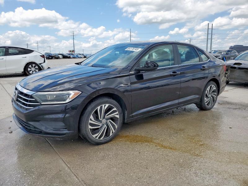 VOLKSWAGEN JETTA SEL 2020 with VIN 3VWEB7BUXLM038245 - Photo from auction
