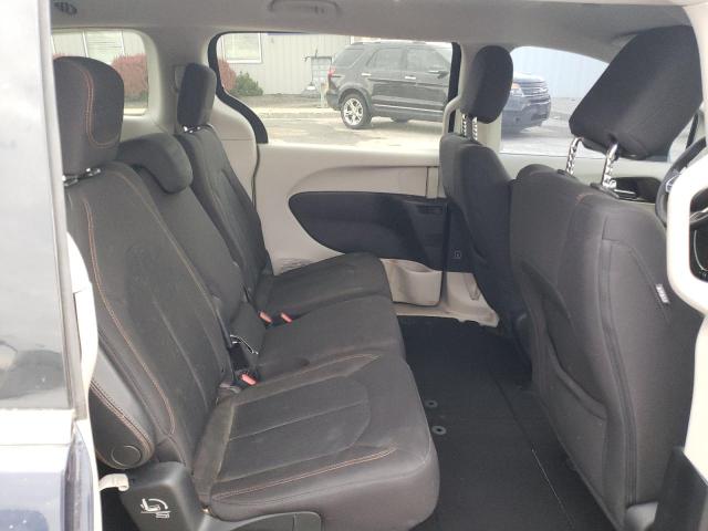 Photo 11 from auction – 2017 CHRYSLER PACIFICA L with VIN 2C4RC1CG2HR521350