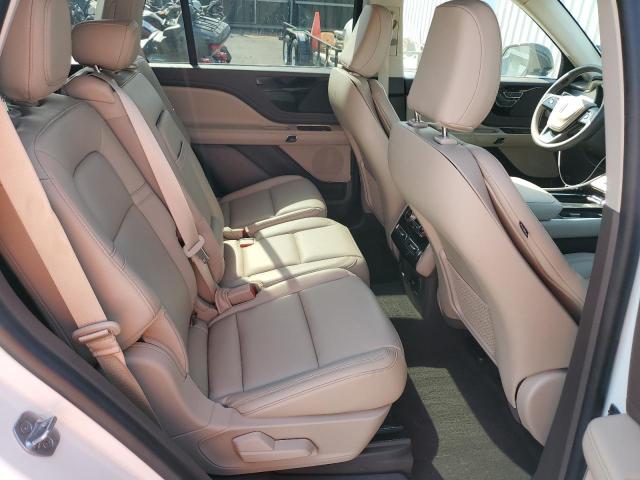 Photo 11 from auction – 2022 LINCOLN AVIATOR with VIN 5LM5J6WC4NGL09128