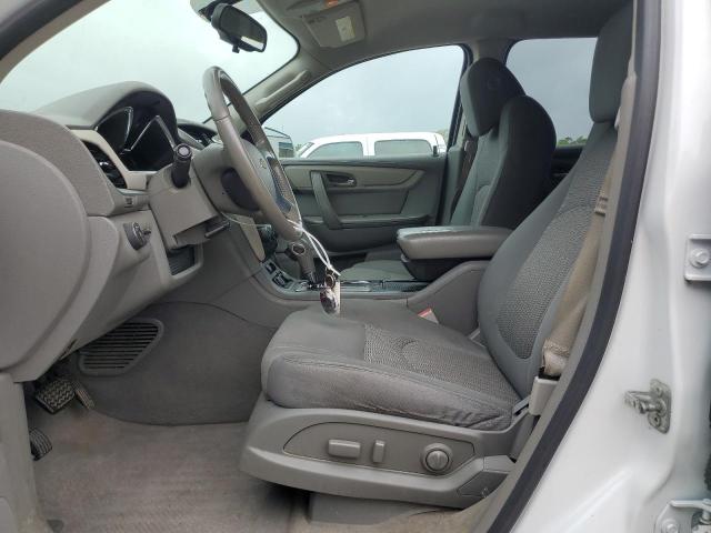 Photo 7 from auction – 2017 CHEVROLET TRAVERSE L with VIN 1GNKRGKD4HJ131047