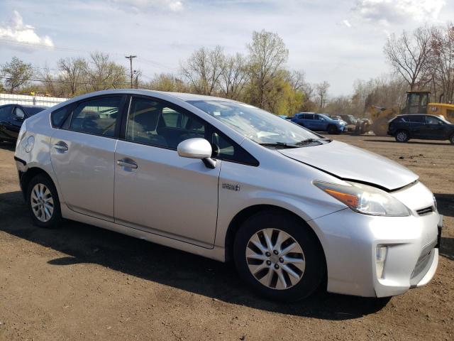 Photo 4 from auction – 2013 TOYOTA PRIUS PLUG with VIN JTDKN3DP6D3038646
