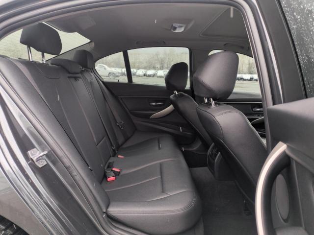 Photo 10 from auction – 2017 BMW 320 XI with VIN WBA8E5G32HNU43814