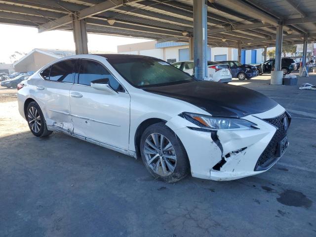 Снимка 4 от търг – 2021 LEXUS ES 300H BA с VIN 58ACA1C19MU011618
