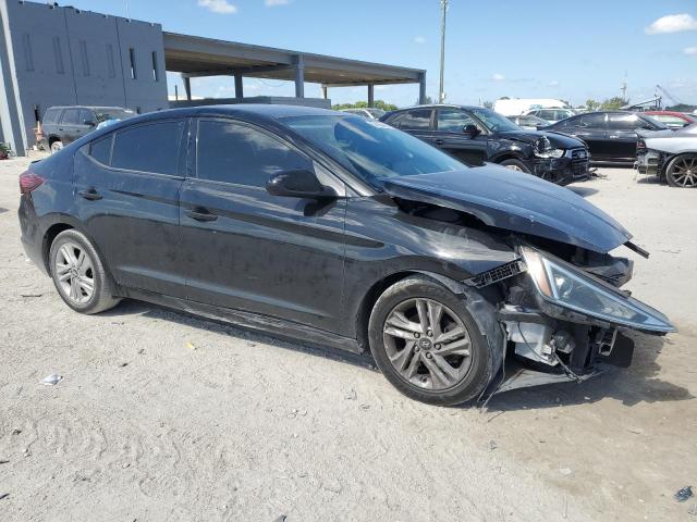 Photo 4 from auction – 2019 HYUNDAI ELANTRA SE with VIN 5NPD74LF4KH458702