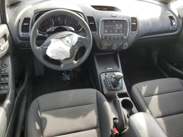 Photo 8 from auction – 2018 KIA FORTE with VIN 3KPFL4A70JE273887