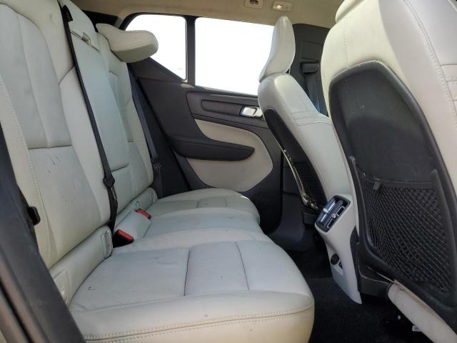 Photo 11 from auction – 2023 VOLVO XC40 PLUS with VIN YV4L12UW1P2931333