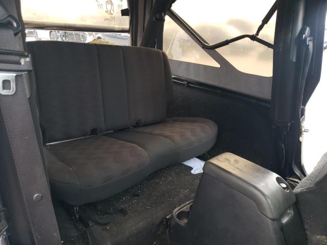 Photo 11 from auction – 2005 JEEP WRANGLER / TJ with VIN 1J4FA44S05P358878