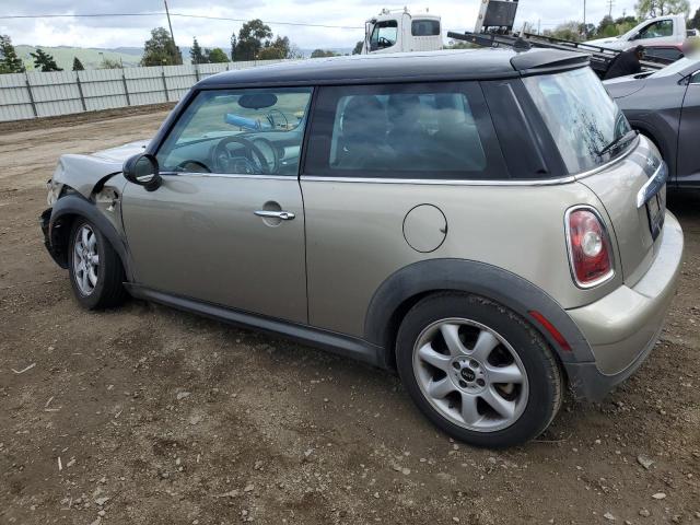 Снимка 2 от търг – 2009 MINI COOPER с VIN WMWMF33559TW70189