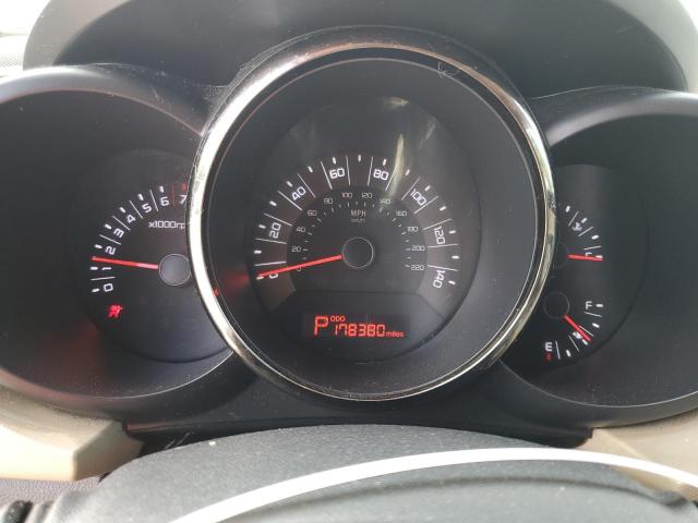 Снимка 9 от търг – 2011 KIA SOUL + с VIN KNDJT2A25B7720931