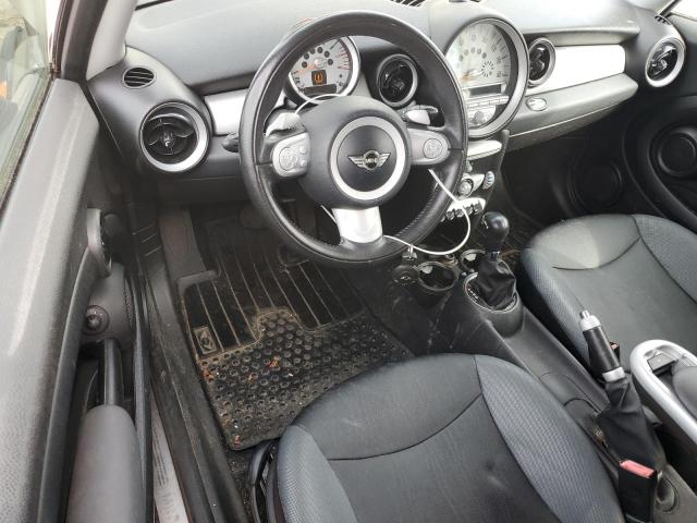 Снимка 8 от търг – 2009 MINI COOPER с VIN WMWMF33579TW72865