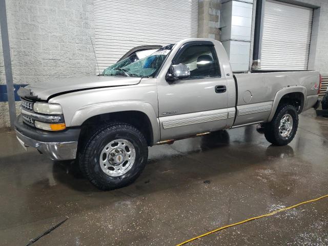 CHEVROLET SILVERADO 2000 with VIN 1GCGK24U4YE142240 - Photo from auction