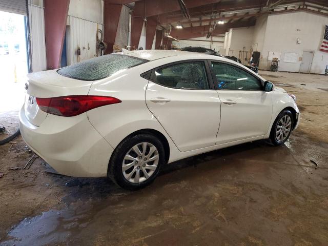 Photo 3 from auction – 2012 HYUNDAI ELANTRA GL with VIN 5NPDH4AE7CH137777