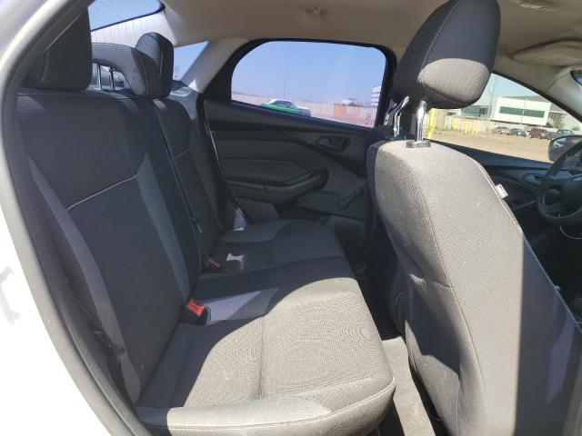Снимка 10 от търг – 2014 FORD FOCUS S с VIN 1FADP3E27EL132094