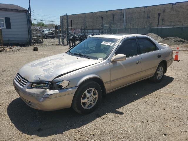 Photo 1 from auction – 1998 TOYOTA CAMRY CE with VIN 4T1BG22K2WU831544