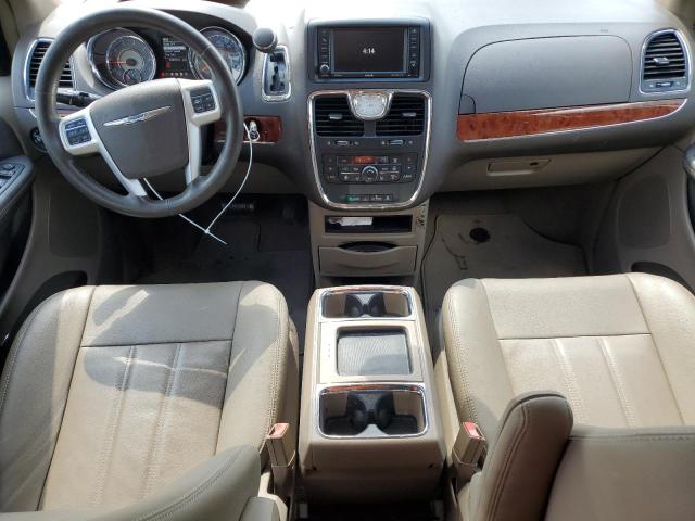 Photo 8 from auction – 2016 CHRYSLER TOWN & COU with VIN 2C4RC1BG4GR232146