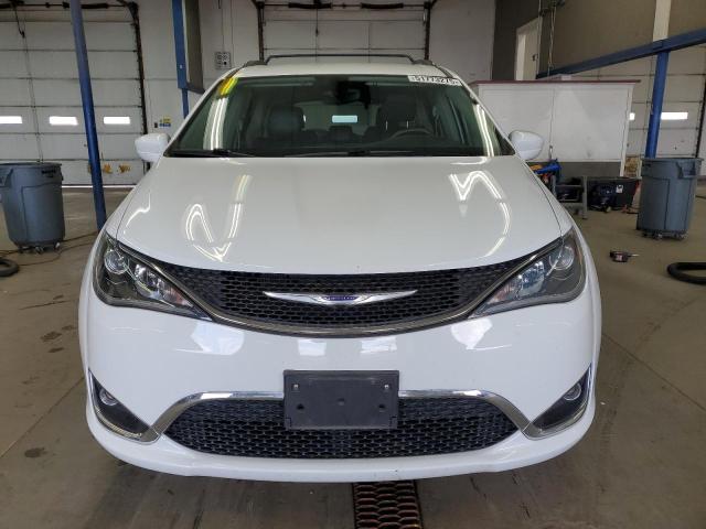 Снимка 5 от търг – 2017 CHRYSLER PACIFICA T с VIN 2C4RC1BG9HR810176