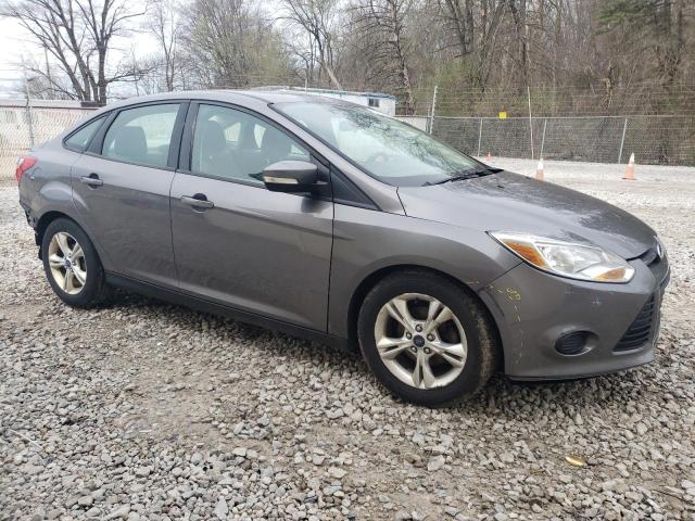 Снимка 4 от търг – 2014 FORD FOCUS SE с VIN 1FADP3F22EL106307