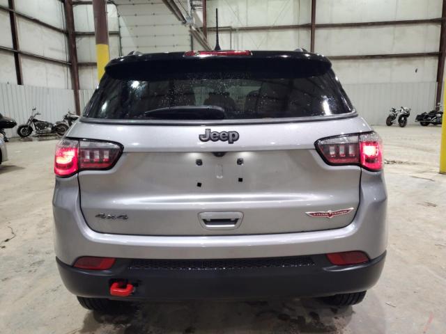 Photo 6 from auction – 2019 JEEP COMPASS TR with VIN 3C4NJDDB2KT721979