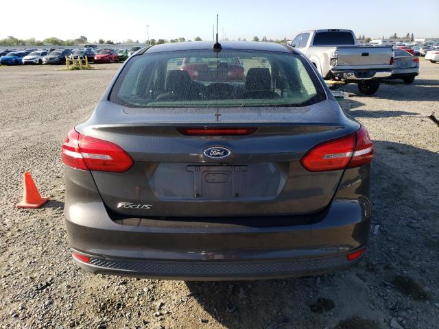 Снимка 6 от търг – 2015 FORD FOCUS S с VIN 1FADP3E28FL222212