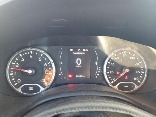 Photo 9 from auction – 2017 JEEP RENEGADE L with VIN ZACCJBBB0HPF22377