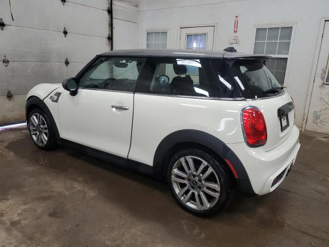 Photo 2 from auction – 2017 MINI COOPER S with VIN WMWXP7C38H2A45812