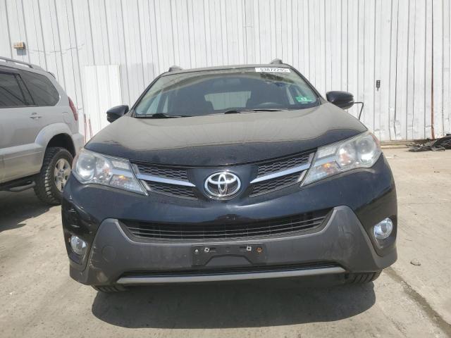 Photo 5 from auction – 2015 TOYOTA RAV4 XLE with VIN 2T3RFREV0FW332264