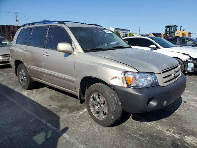 Снимка 4 от търг – 2004 TOYOTA HIGHLANDER с VIN JTEDP21A340041630