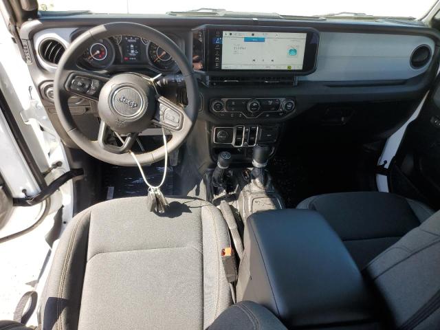 Photo 8 from auction – 2024 JEEP GLADIATOR with VIN 1C6JJTAG1RL113909