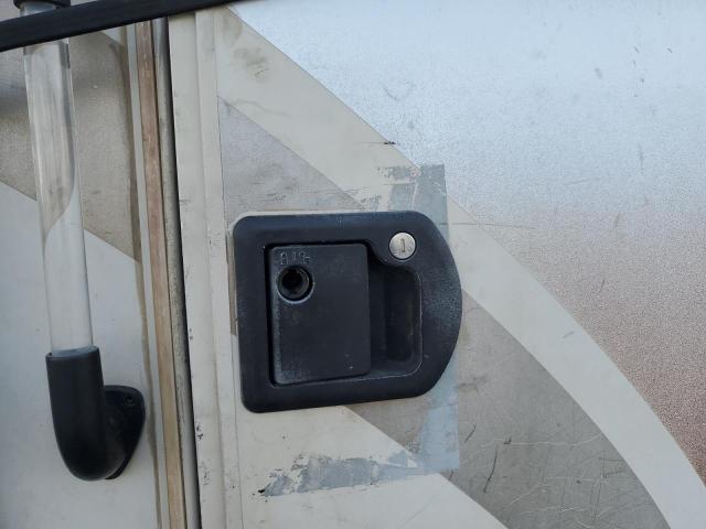 صورة رقم 9 من المزاد - 2014 WIND MOTORHOME مع VIN 1F65F5DY8E0A12201