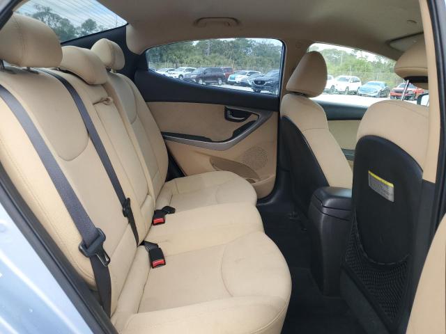 Photo 10 from auction – 2012 HYUNDAI ELANTRA GL with VIN KMHDH4AE5CU466446