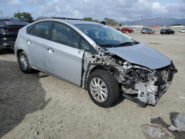 Снимка 4 от търг – 2015 TOYOTA PRIUS PLUG с VIN JTDKN3DPXF3073614
