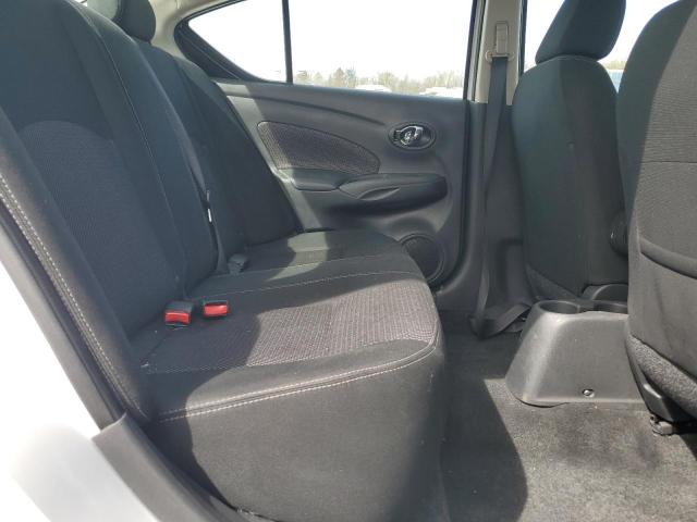 Photo 10 from auction – 2018 NISSAN VERSA S with VIN 3N1CN7AP7JL880415