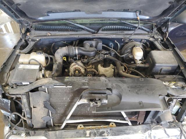 Photo 11 from auction – 2005 CHEVROLET SILVERADO with VIN 1GCEC14X45Z200506